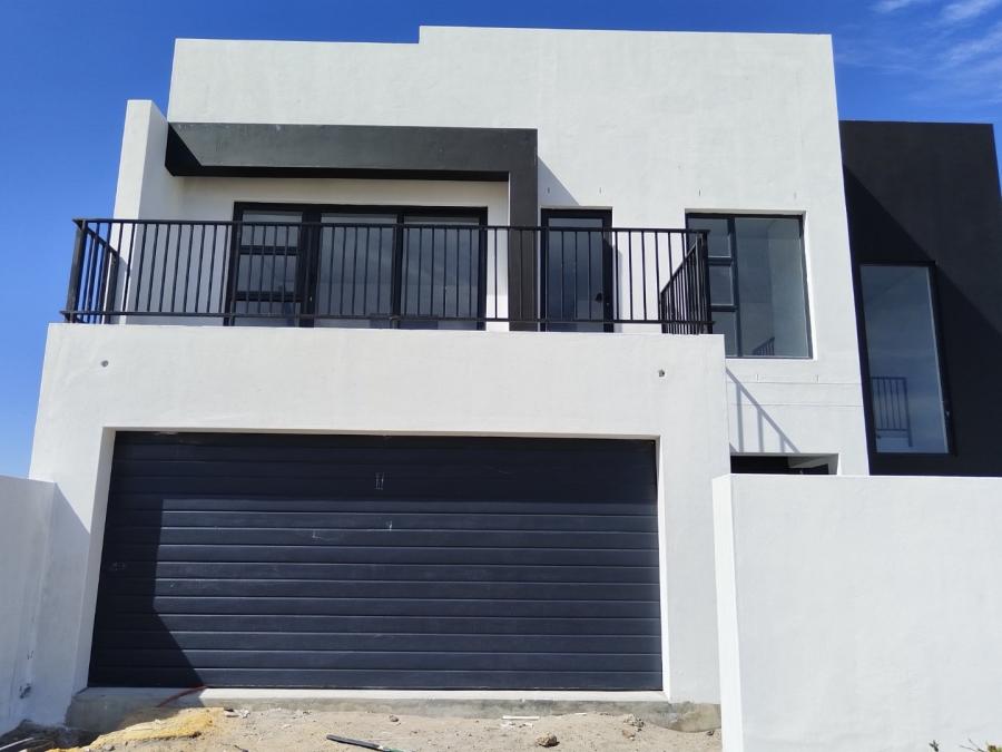 4 Bedroom Property for Sale in Sandown Western Cape
